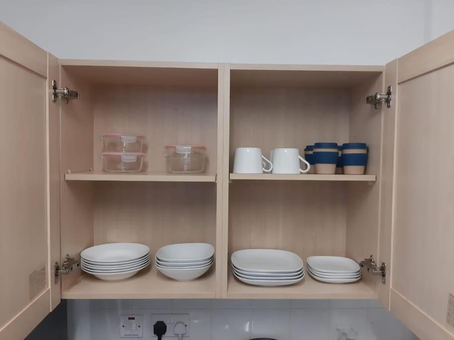 Entire Rental, Easy Reach To Etihad Stadium Manchester Extérieur photo