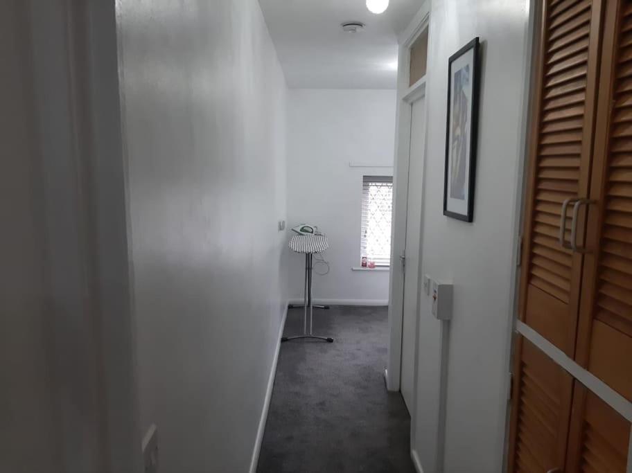 Entire Rental, Easy Reach To Etihad Stadium Manchester Extérieur photo