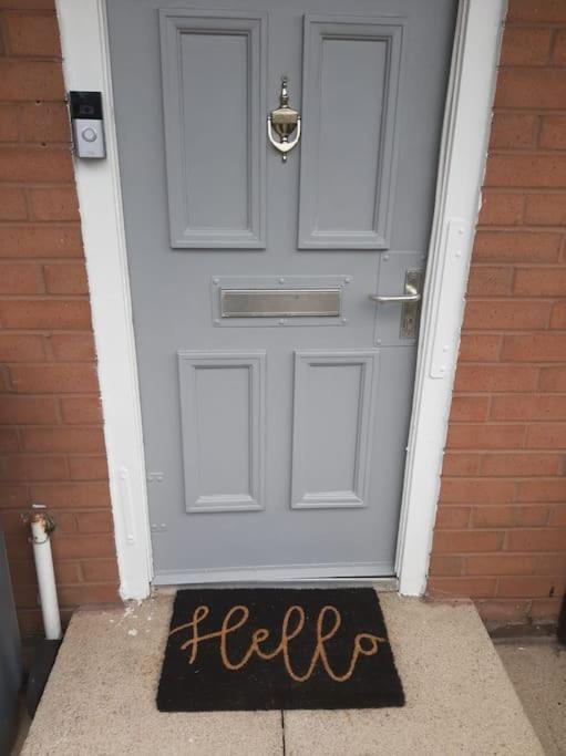 Entire Rental, Easy Reach To Etihad Stadium Manchester Extérieur photo
