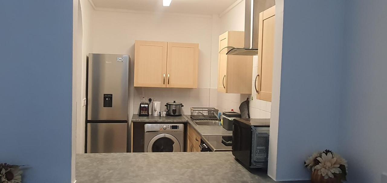 Entire Rental, Easy Reach To Etihad Stadium Manchester Extérieur photo