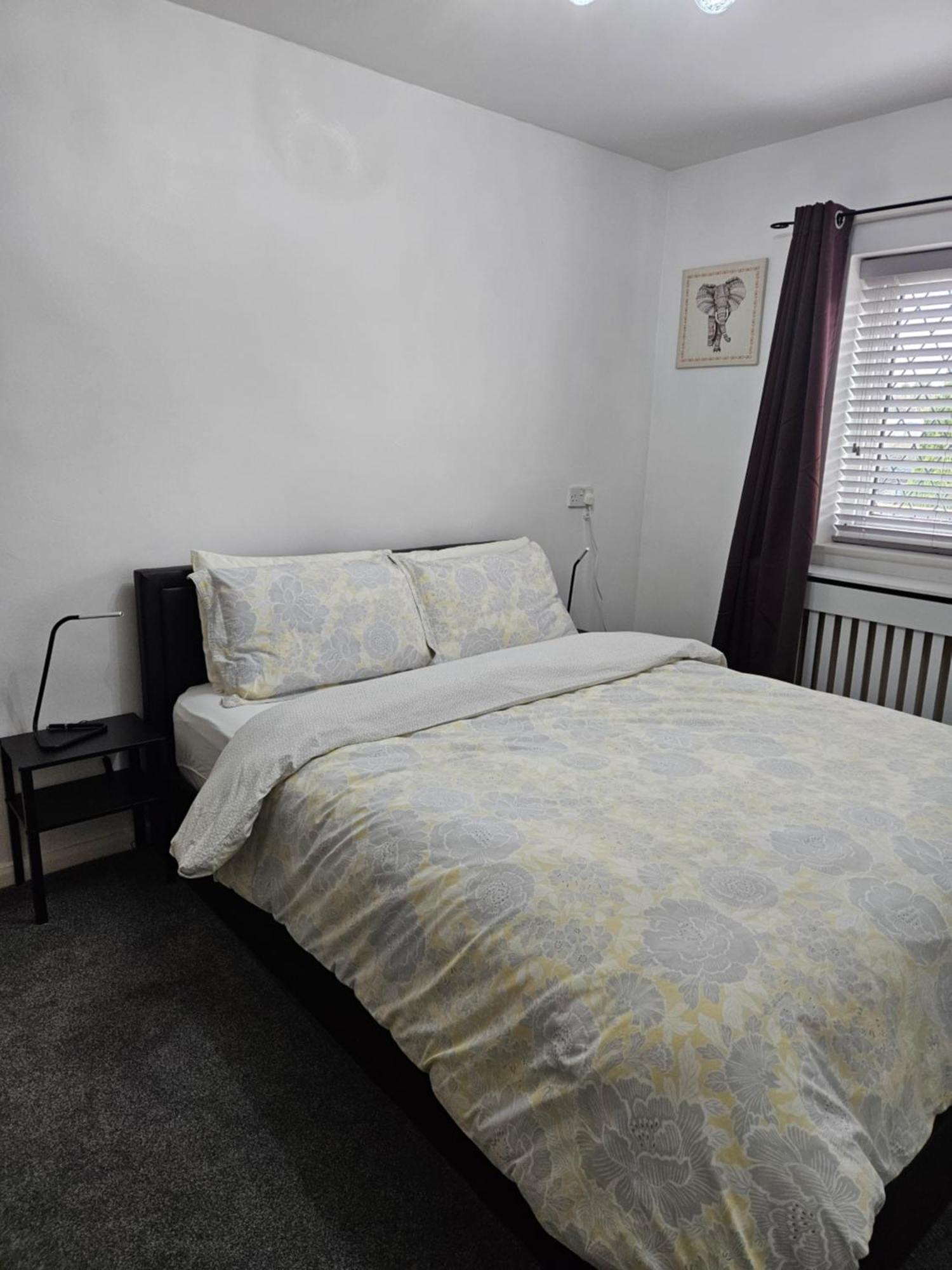 Entire Rental, Easy Reach To Etihad Stadium Manchester Extérieur photo