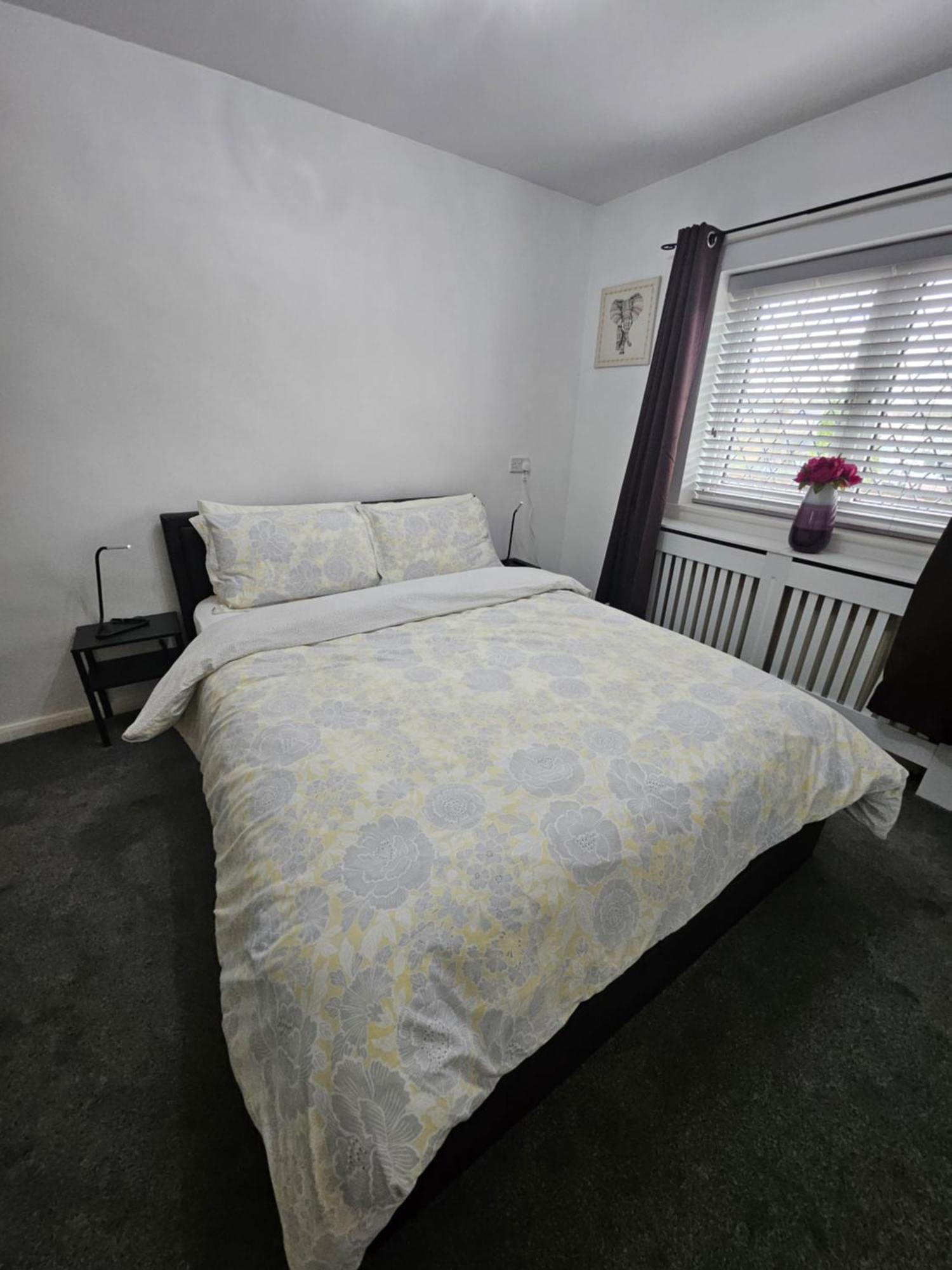 Entire Rental, Easy Reach To Etihad Stadium Manchester Extérieur photo